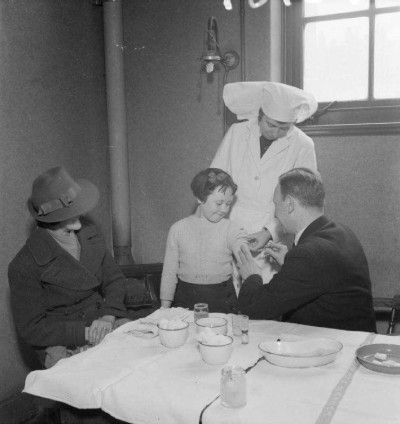 Diphtheria Immunisation Scheme, London, England, 1941