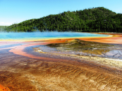 Grand Prismatic Spring - Flickr - brewbooks (1)